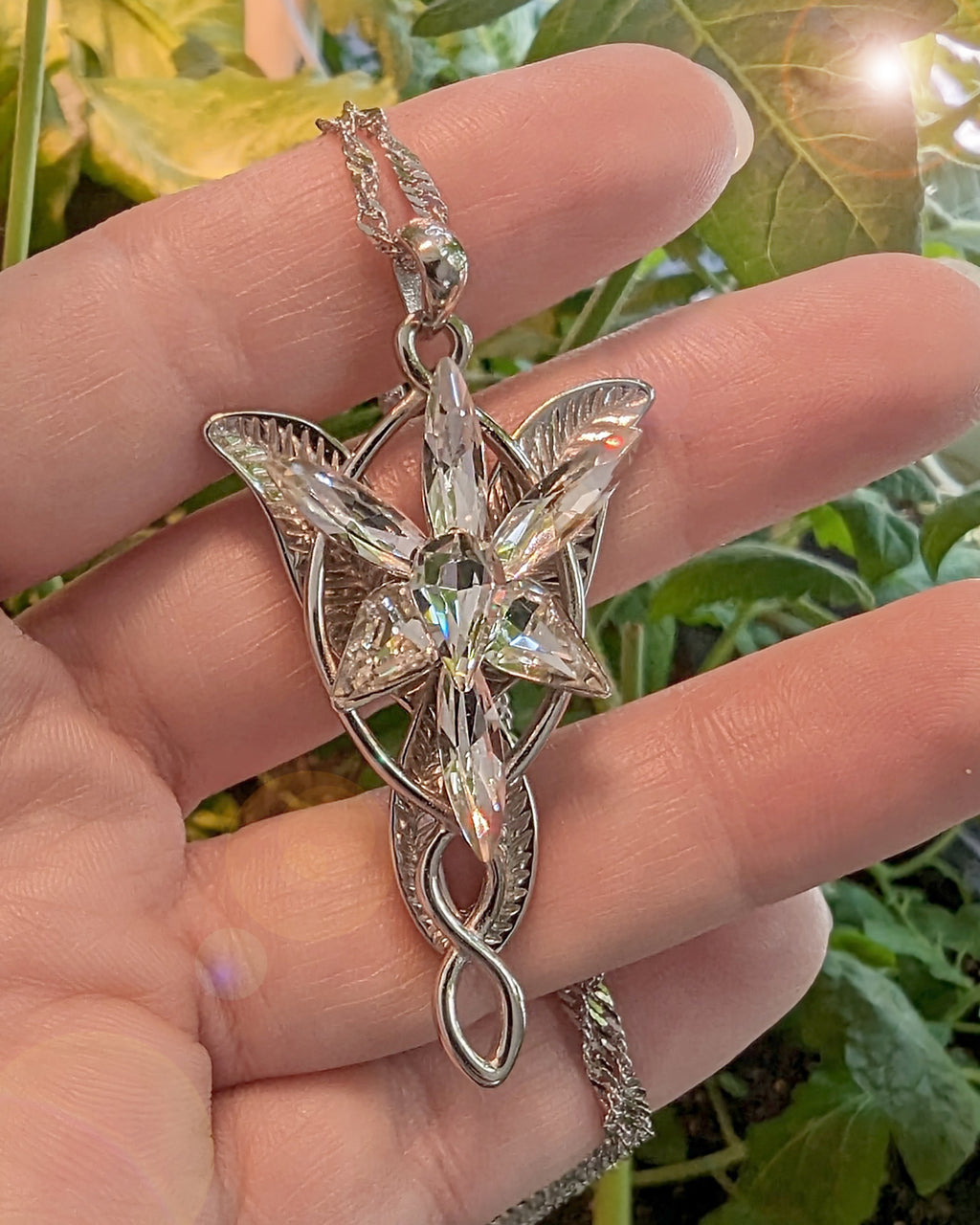 Arwen Evenstar Necklace with Jewelry Box – Sterling Silver LOTR Pendan