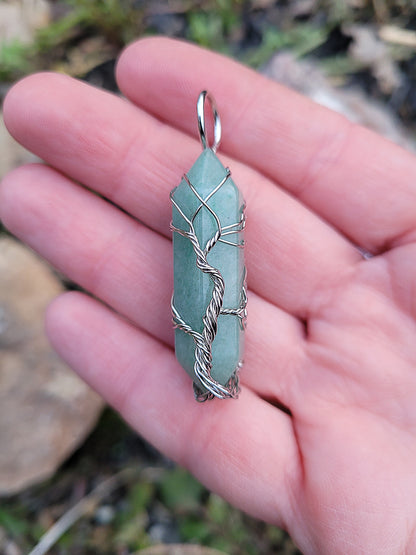 Natural Green Aventurine Stone tree of life wire wrapped necklace, Healing Stones, Wire wrapped jewelry