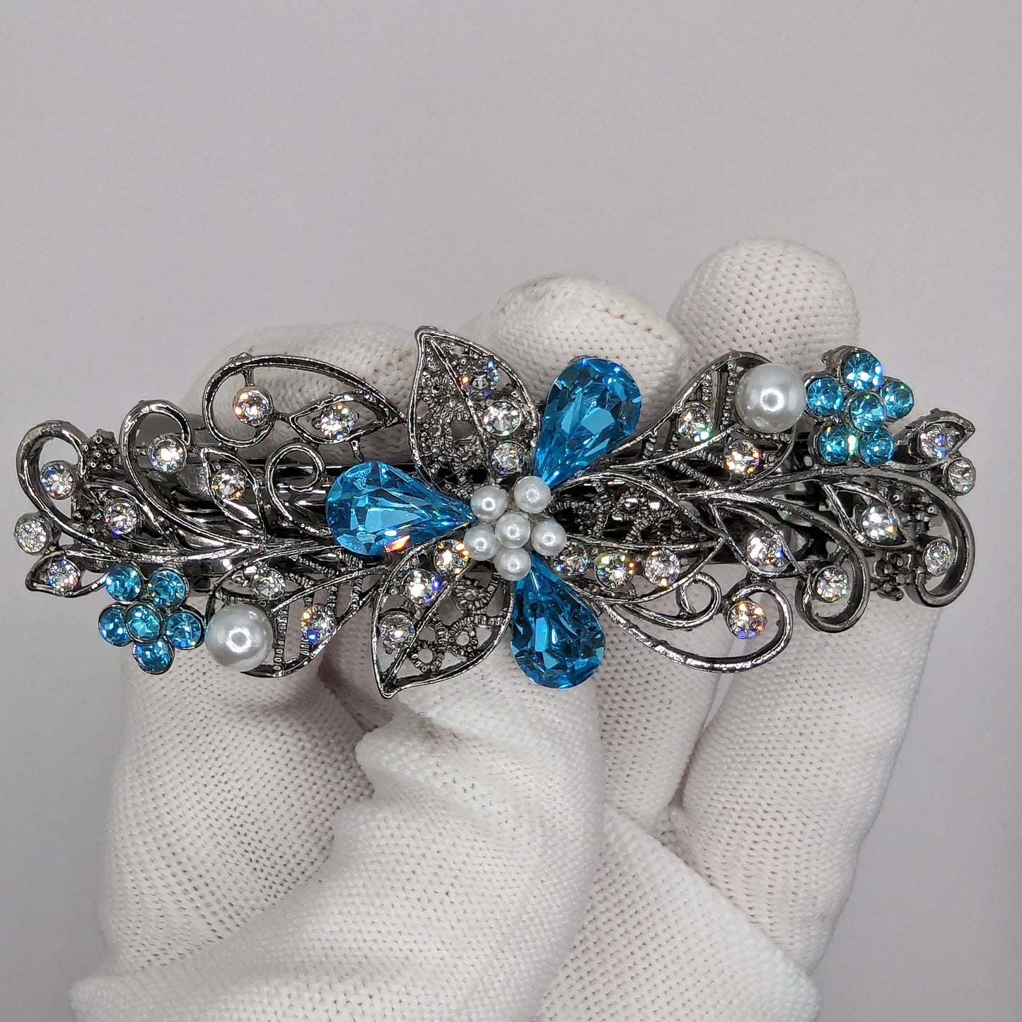 Swarovski Aquamarine Floral Crystal Hair Clips, Fancy Hair Barrettes, Bridal Hair Accessories, Hair Barrettes for Thick Hair, Vintage Jewelry, Elven Jewelry, Wedding Jewelry