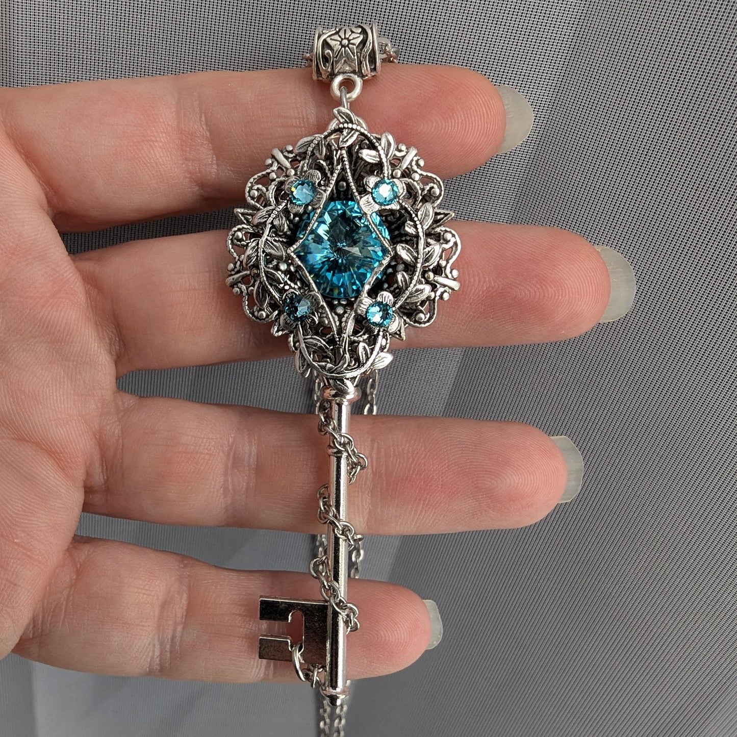 Turquoise Fantasy Key Necklace – Elven Fairycore Swarovski Crystal Jewelry