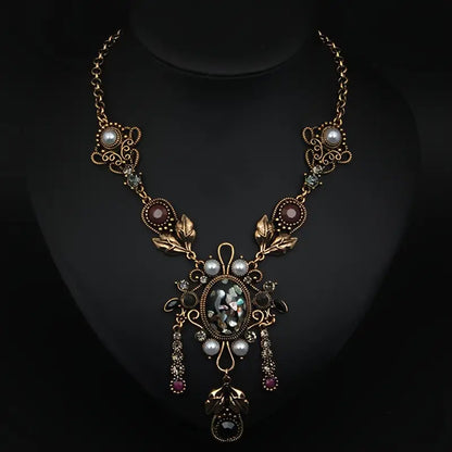 Vintage Rhinestone and pearl Statement Necklace with Black Opal Replica, Vintage Jewelry