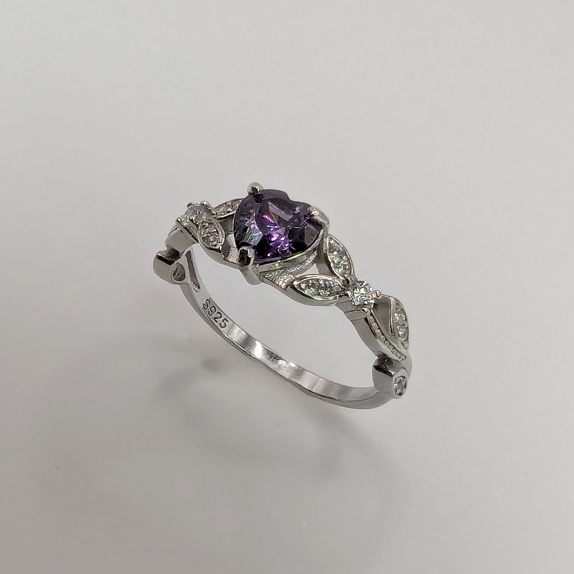 white gold amethyst engagement ring,  heart shaped ring, bridal jewelry jewelry
