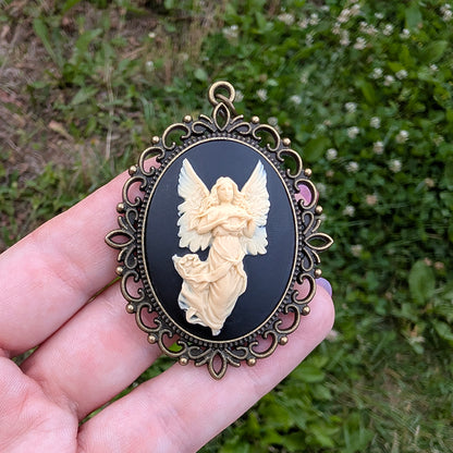 Vintage Angel Cameo Necklace | Victorian Spiritual Guardian Angel Jewelry