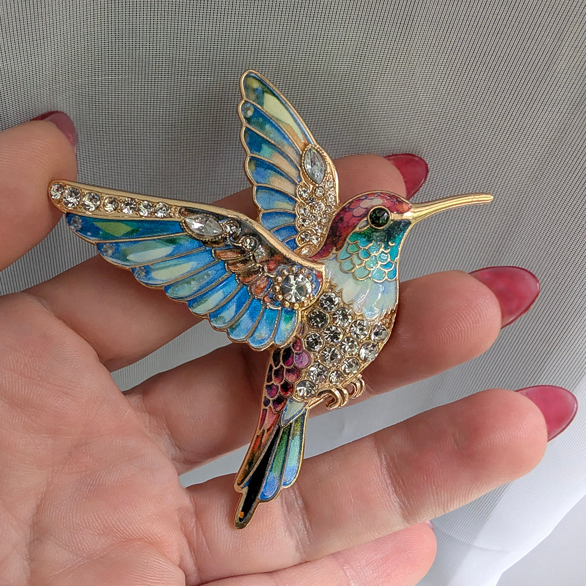 Hummingbird brooch pin with rhinestones