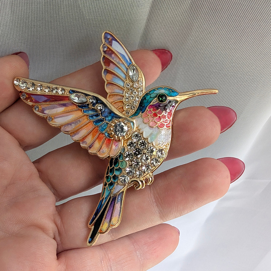 Hummingbird brooch pin with rhinestones