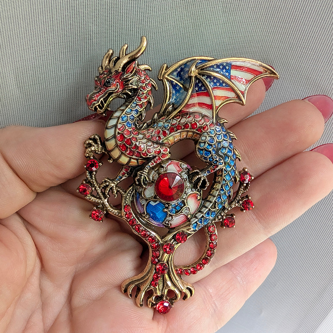 Patriotic USA flag Dragon Brooch Pin