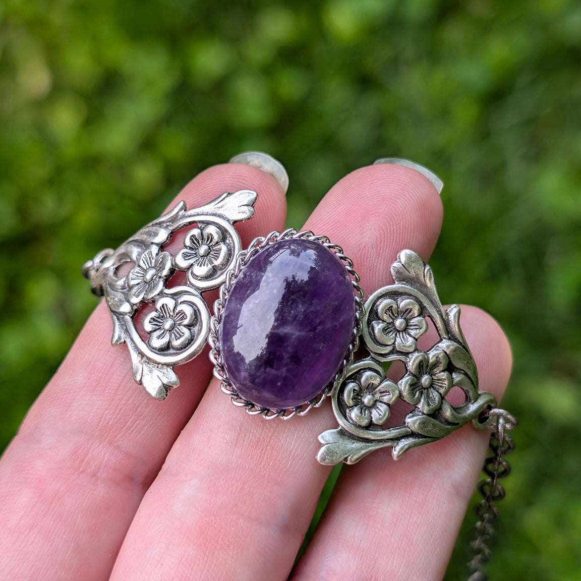 Vintage Amethyst Bracelet with Floral Detail.  Art Nouveau Sterling Silver Jewelry