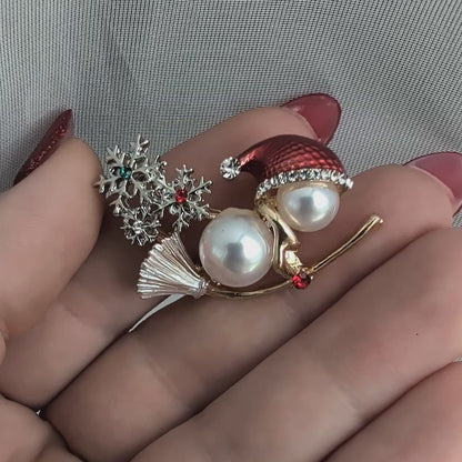 Snowman holiday Christmas brooch