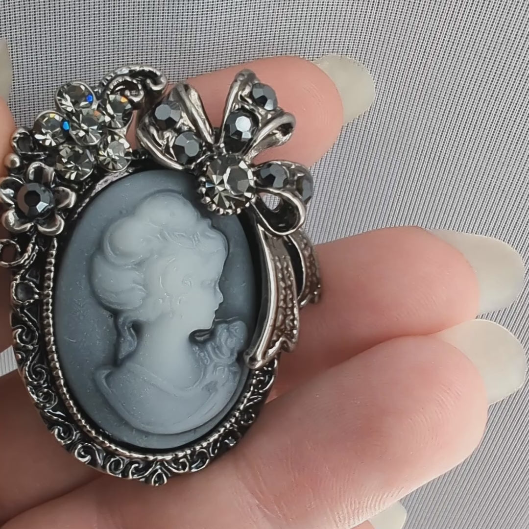 Alilang Vintage Classic Victorian Lady Gunmetal Gray Cameo Brooch with Rhinestone Floral and Bow Accents