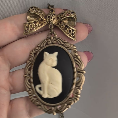 Cat Cameo Necklace with Bow | Vintage Cat Lover Jewelry