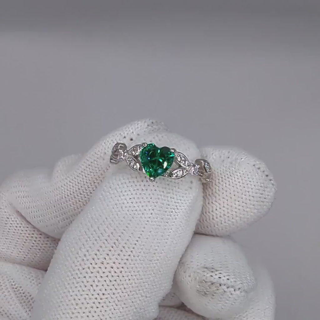 White Gold or Rose Gold Emerald Heart Engagement Ring, Wedding Ring, Bridal Gift, emerald rings engagement