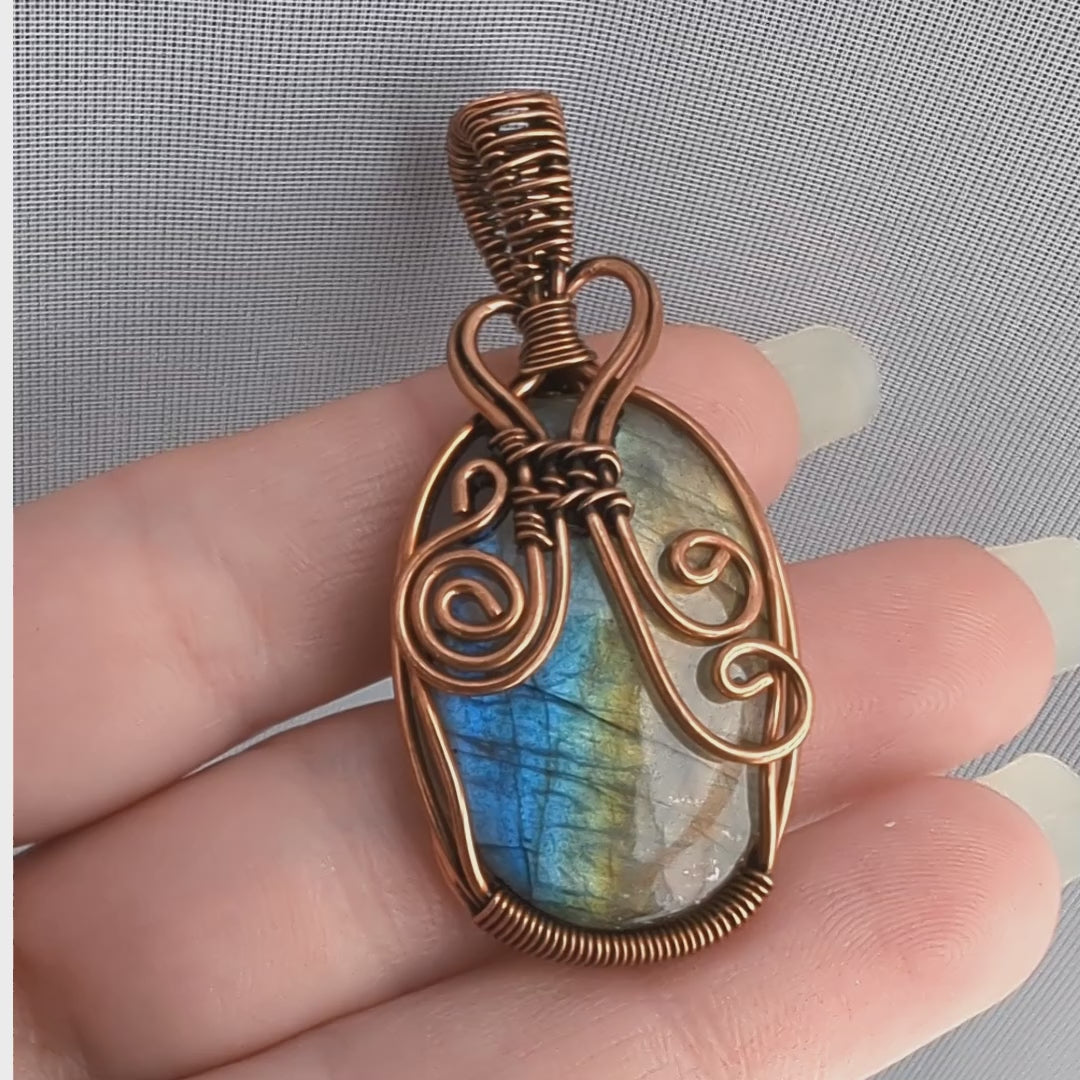 Wire Wrapped Natural Rainbow Labradorite Moonstone Pendant