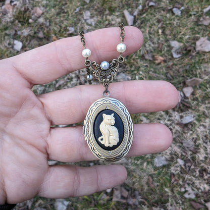 Vintage inspired Cameo cat locket necklace with pearl beads.  Vintage pet cat keepsake memorial jewelry.  Cat lover gift.